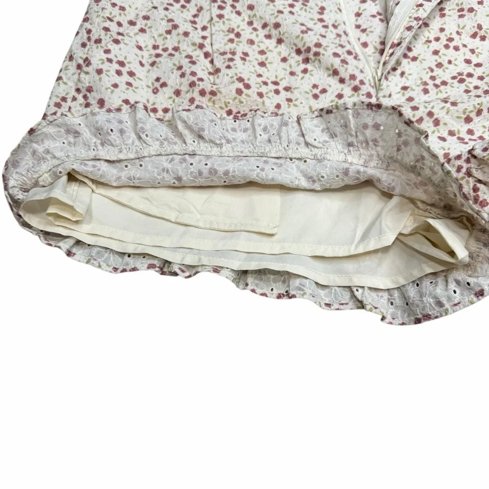 Altar'd State Floral Eyelet Ruffle Hem Shorts |‎ High Waisted | Size Medium